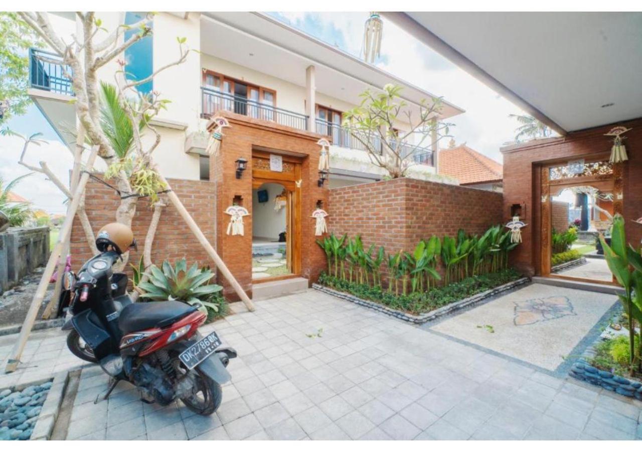 Komala Homestay Canggu Eksteriør billede