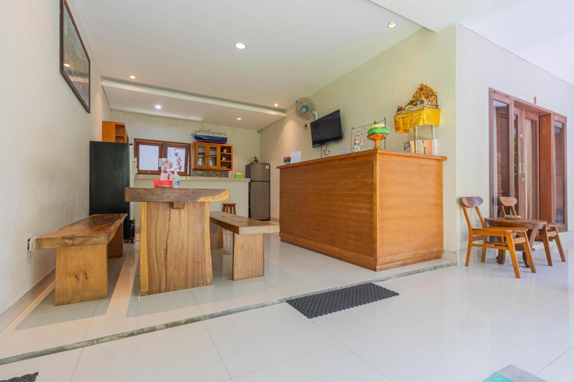 Komala Homestay Canggu Eksteriør billede