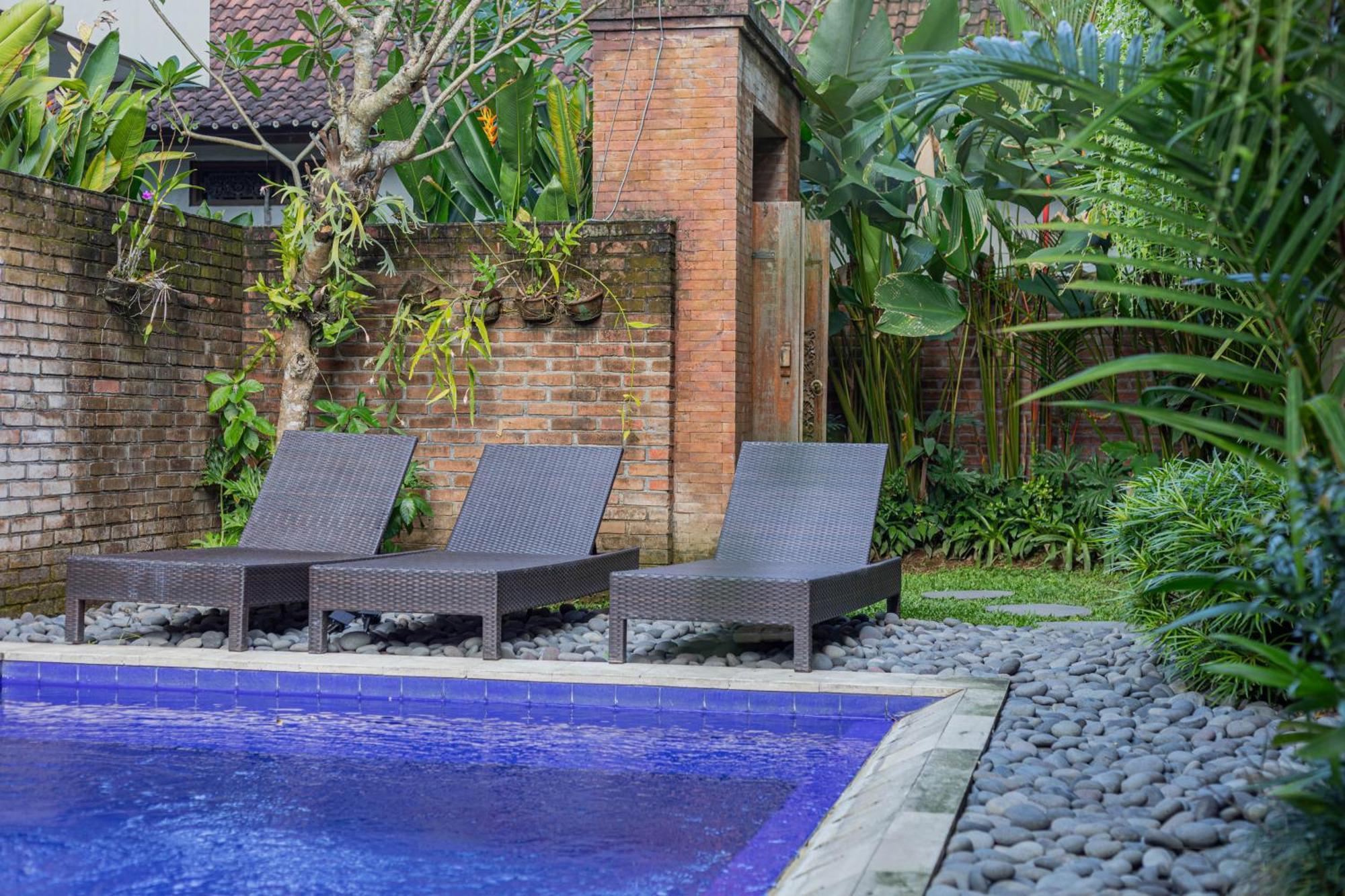 Komala Homestay Canggu Eksteriør billede