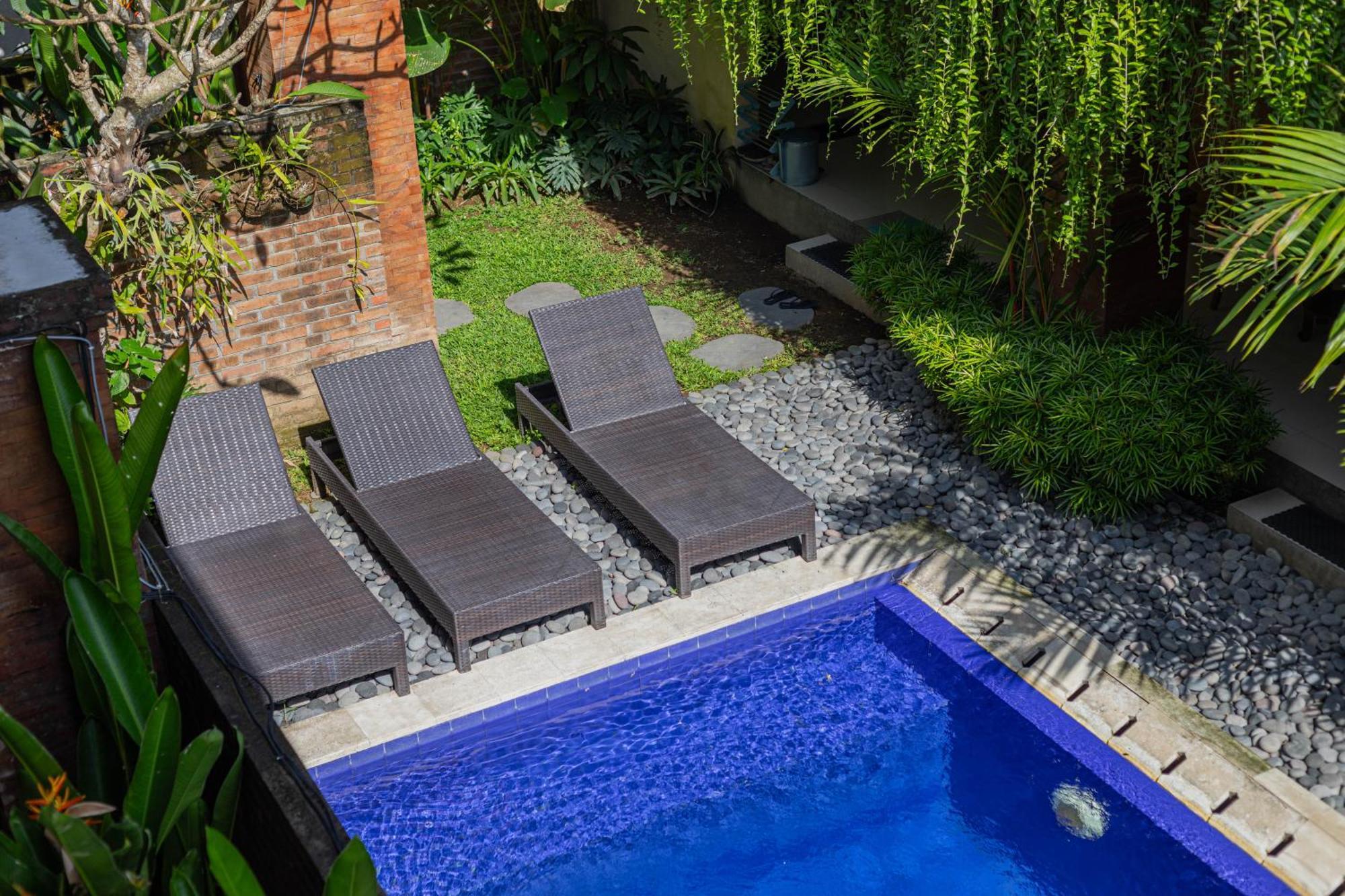 Komala Homestay Canggu Eksteriør billede