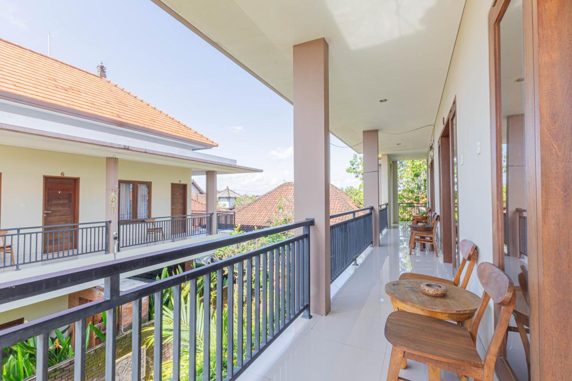 Komala Homestay Canggu Eksteriør billede