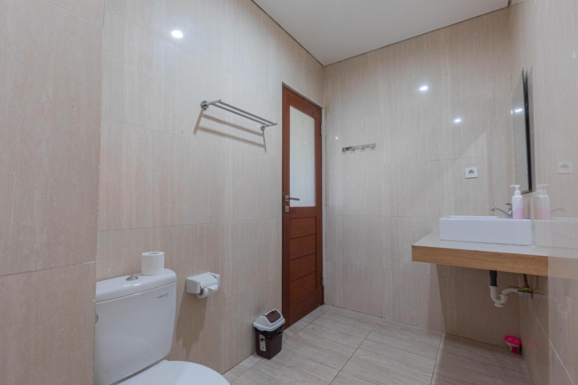 Komala Homestay Canggu Eksteriør billede